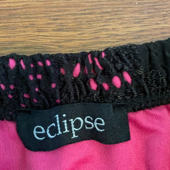 Sleeve less top - Picture 3 of 3